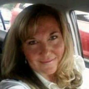 Meet your Posher, Kendra